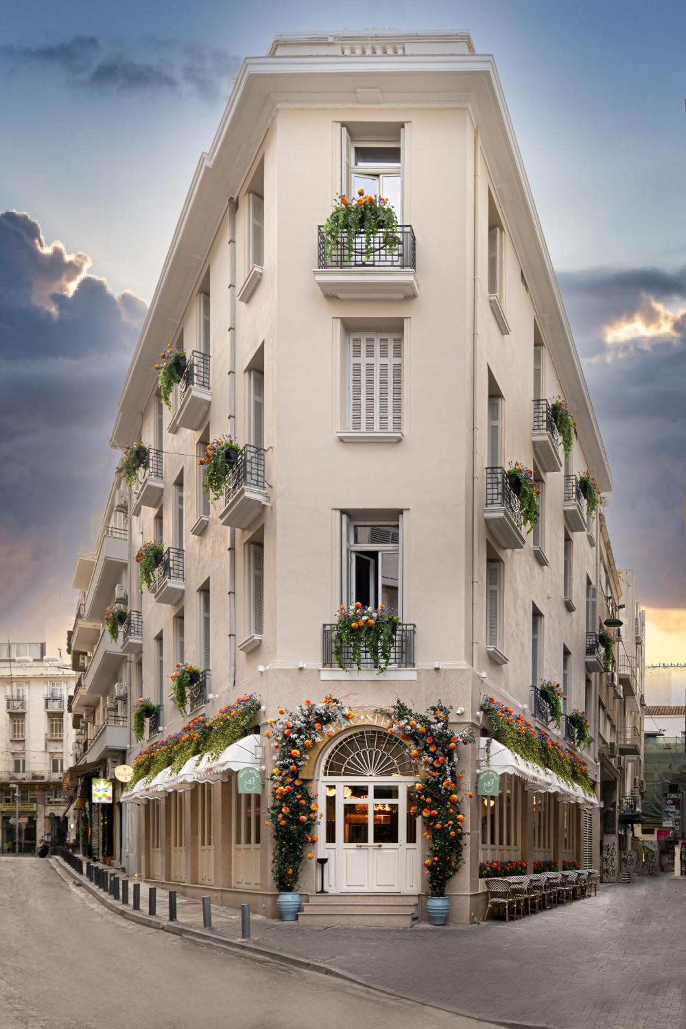 Belle Epoque Suites Атина Екстериор снимка