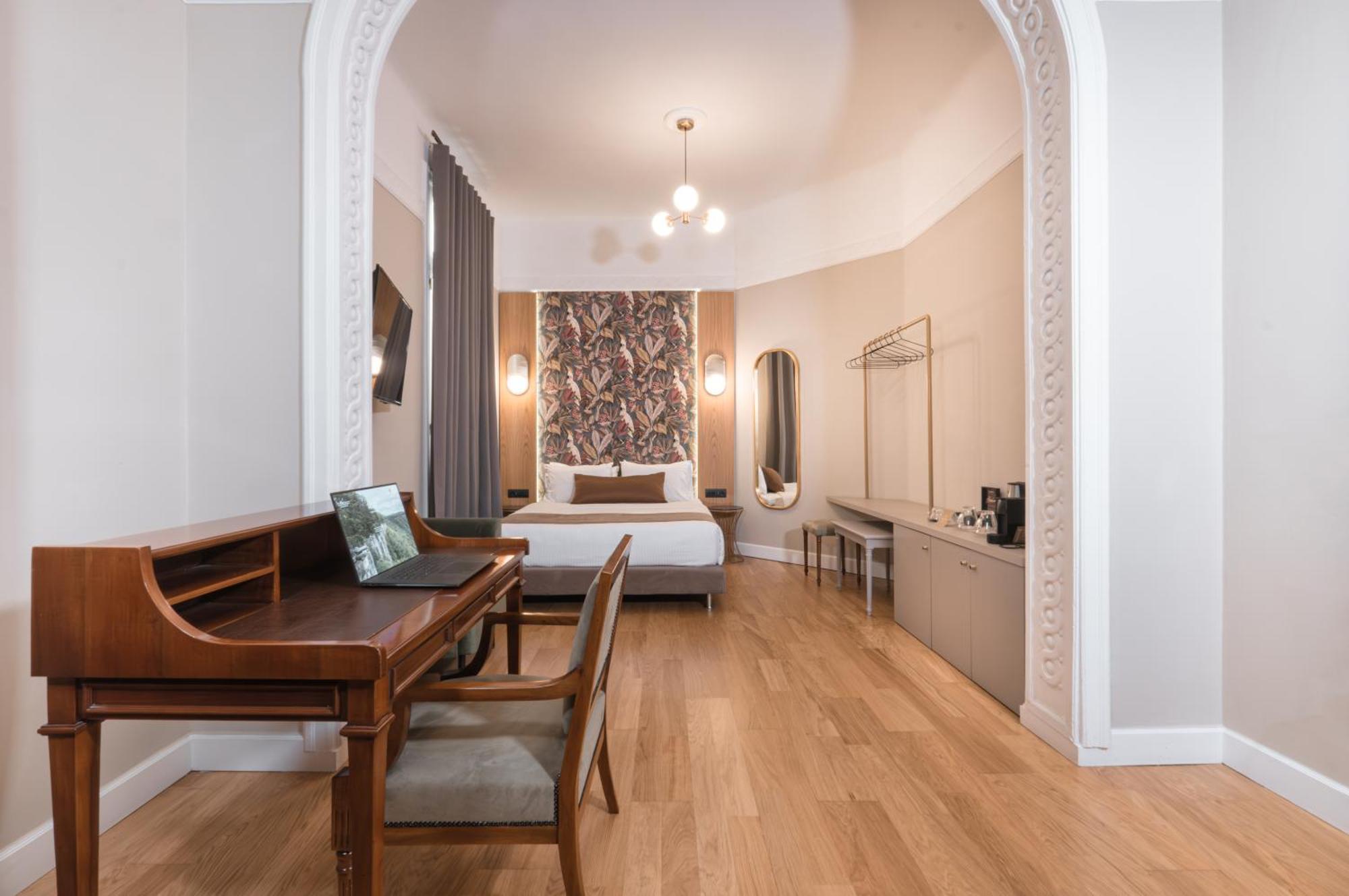 Belle Epoque Suites Атина Екстериор снимка