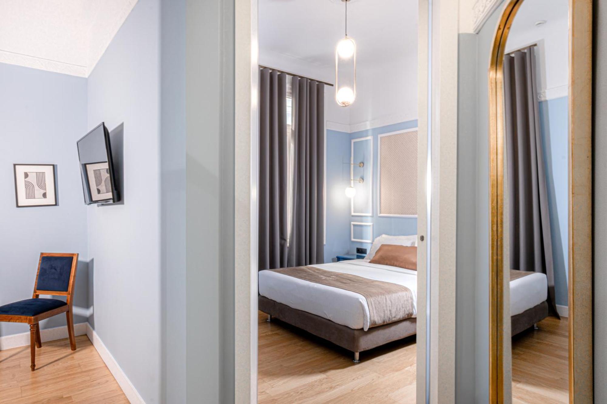 Belle Epoque Suites Атина Стая снимка